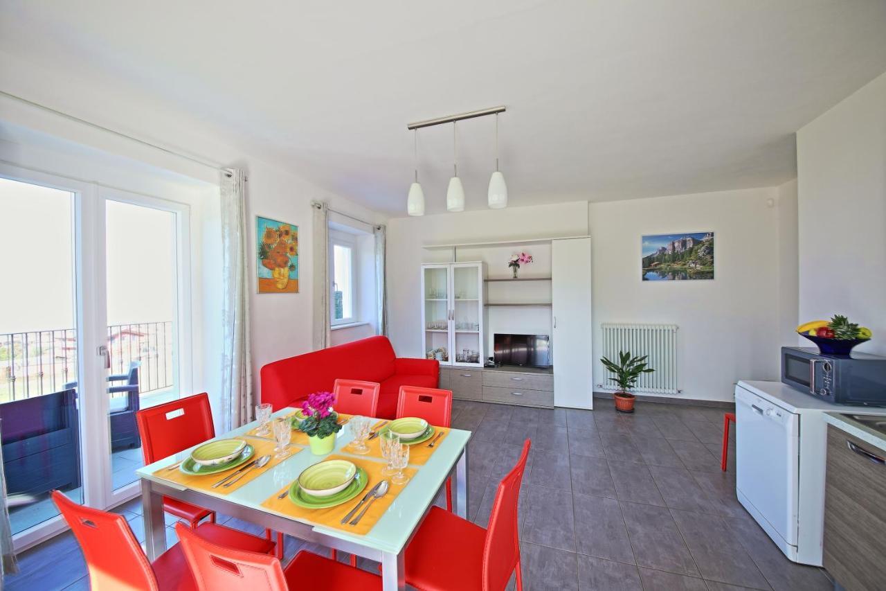 Legnoncino Holiday Home- Lake Como Colico Kültér fotó